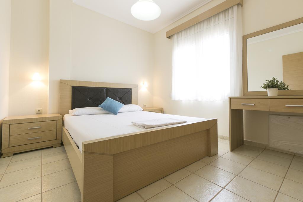 Olive Tree Apartments Fourka Exterior photo