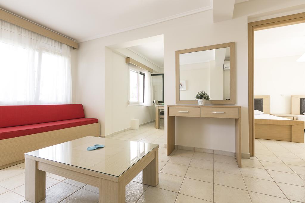 Olive Tree Apartments Fourka Exterior photo