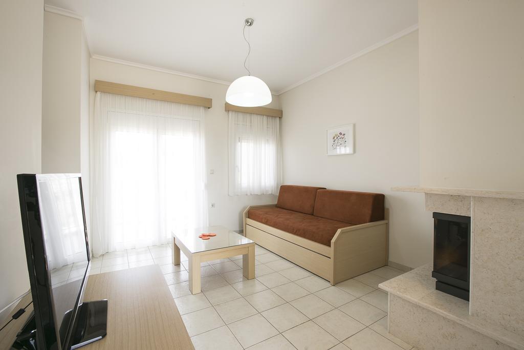 Olive Tree Apartments Fourka Exterior photo